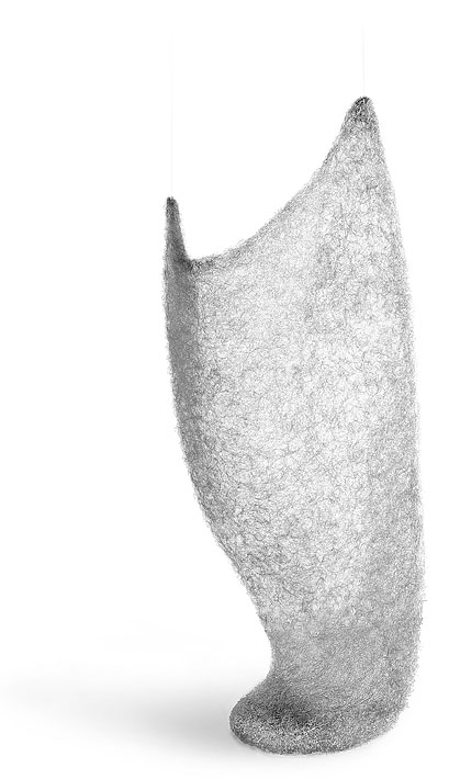 La coulée du vent métal, fils aluminium 2250 x 150 x 6 cm